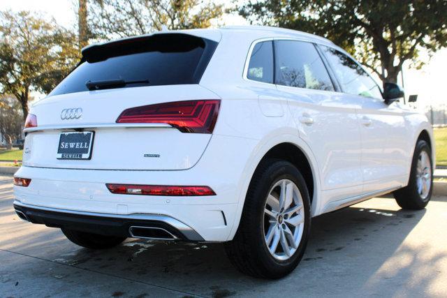 2022 Audi Q5 Vehicle Photo in HOUSTON, TX 77090