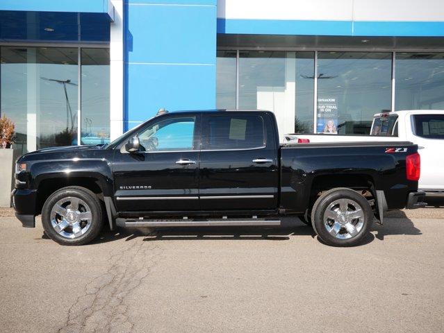 2018 Chevrolet Silverado 1500 Vehicle Photo in MAPLEWOOD, MN 55119-4794