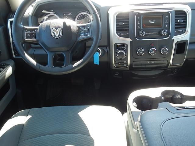 2020 Ram 1500 Classic Vehicle Photo in JASPER, GA 30143-8655