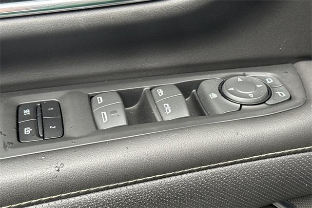 2023 GMC Yukon Vehicle Photo in ELK GROVE, CA 95757-8703