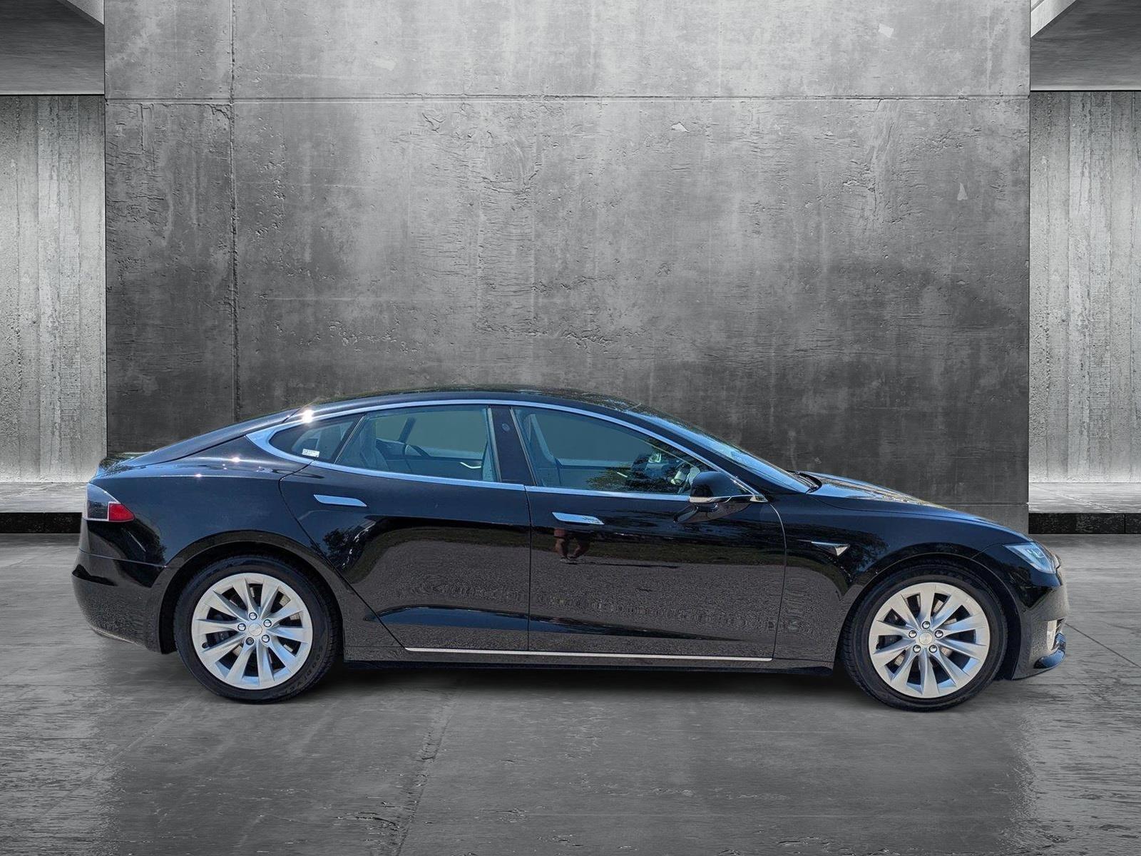 2017 Tesla Model S Vehicle Photo in Sarasota, FL 34231
