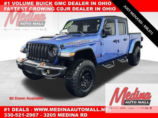 2022 Jeep Gladiator Vehicle Photo in MEDINA, OH 44256-9631