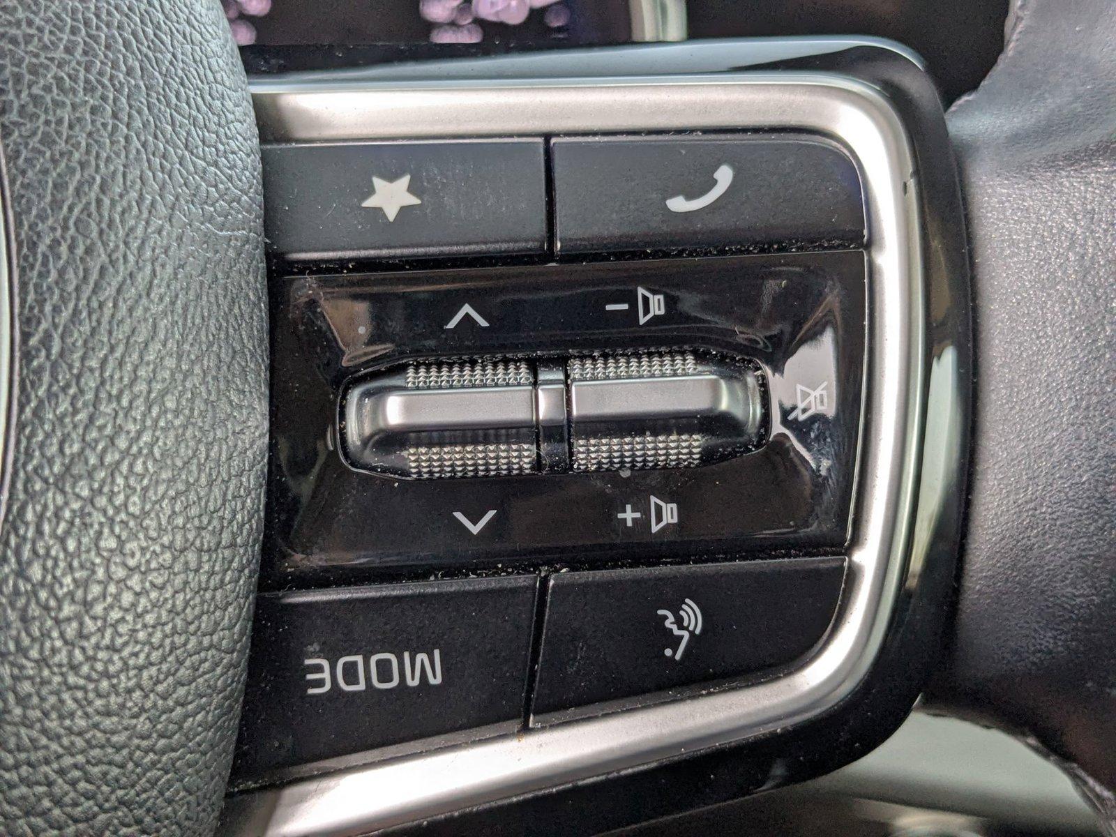 2022 Kia Carnival Vehicle Photo in St. Petersburg, FL 33713