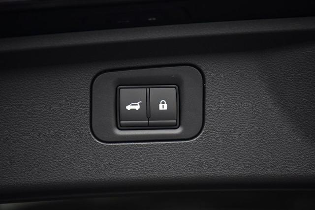 2025 Nissan Armada Vehicle Photo in Ballwin, MO 63011