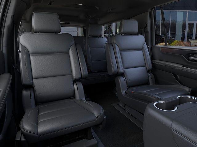 2025 GMC Yukon XL Vehicle Photo in DANBURY, CT 06810-5034