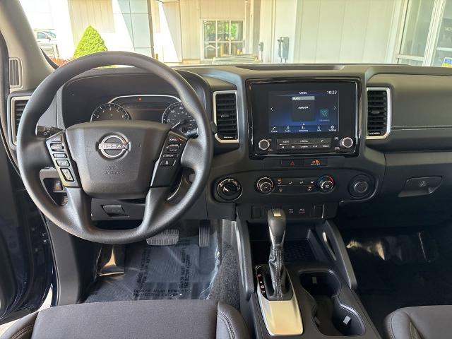 2022 Nissan Frontier Vehicle Photo in MANHATTAN, KS 66502-5036