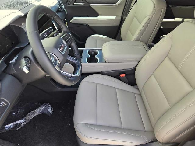2025 GMC Acadia Vehicle Photo in DALLAS, TX 75209-3016