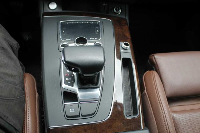 2019 Audi Q5 Vehicle Photo in HOUSTON, TX 77090