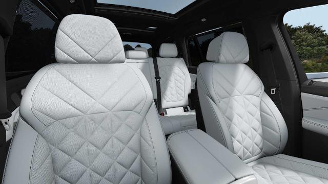 2025 BMW X7 xDrive40i Vehicle Photo in GRAPEVINE, TX 76051
