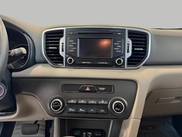 2017 Kia Sportage Vehicle Photo in Green Bay, WI 54304