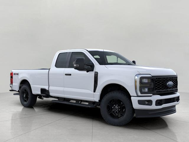 2025 Ford Super Duty F-350 SRW Vehicle Photo in Neenah, WI 54956