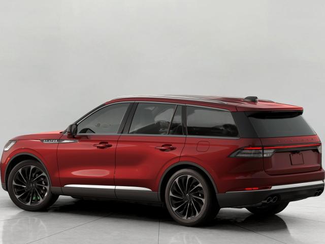 2025 Lincoln Aviator Vehicle Photo in Neenah, WI 54956