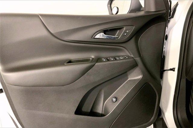 2024 Chevrolet Equinox Vehicle Photo in INDEPENDENCE, MO 64055-1314