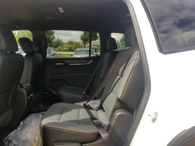 2026 GMC Acadia Vehicle Photo in ELYRIA, OH 44035-6349
