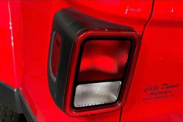 2021 Jeep Gladiator Vehicle Photo in Kansas City, MO 64114