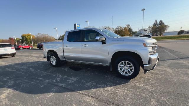 Used 2020 Chevrolet Silverado 1500 LT with VIN 3GCUYDEDXLG361085 for sale in Lewiston, Minnesota