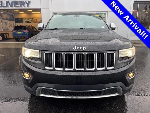 2015 Jeep Grand Cherokee Vehicle Photo in Puyallup, WA 98371