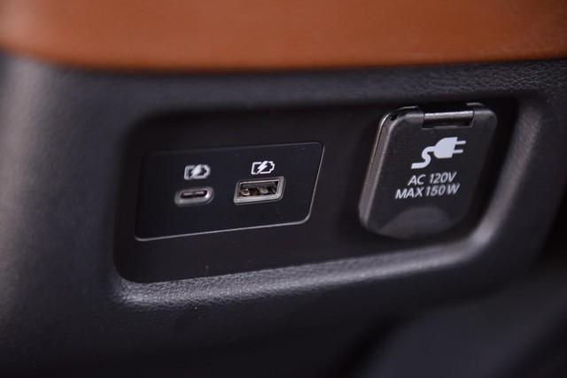 2025 Nissan Pathfinder Vehicle Photo in Ballwin, MO 63011