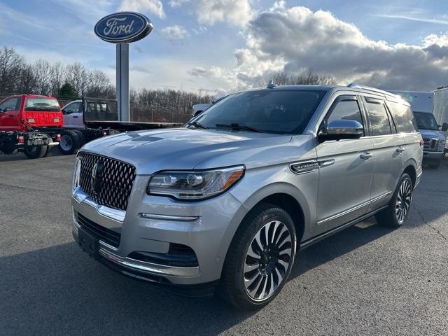 2023 Lincoln Navigator Vehicle Photo in Webster, MA 01570-1415
