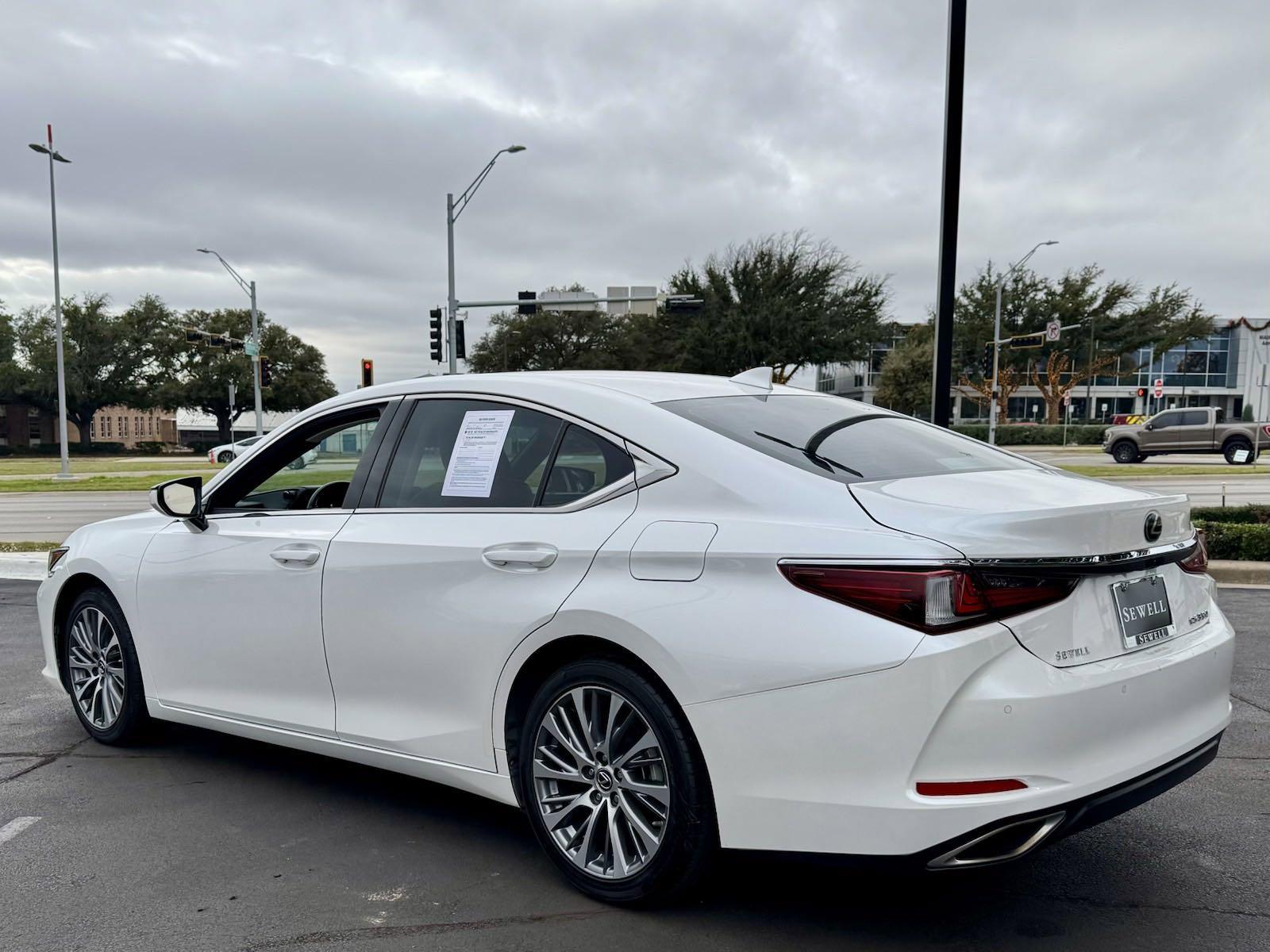 2019 Lexus ES 350 Vehicle Photo in DALLAS, TX 75209-3016