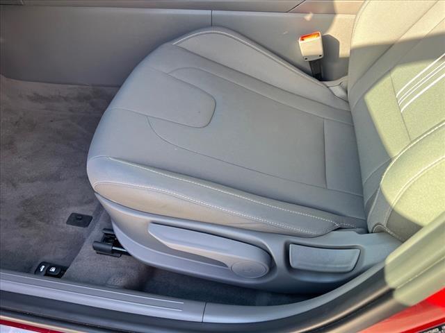 2024 Hyundai ELANTRA Vehicle Photo in Shiloh, IL 62269