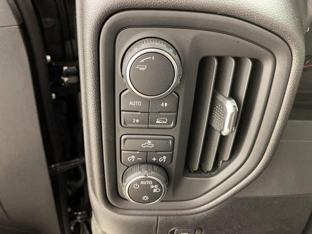 2025 Chevrolet Silverado 1500 Vehicle Photo in PHOENIX, AZ 85014-3381