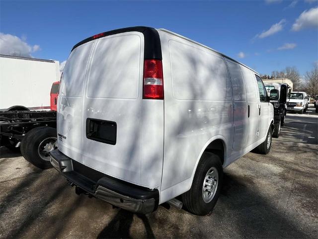 2025 Chevrolet Express Cargo 2500 Vehicle Photo in ALCOA, TN 37701-3235