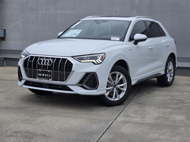 2024 Audi Q3 Vehicle Photo in SUGAR LAND, TX 77478