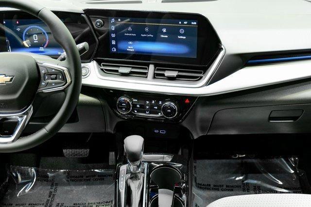 2025 Chevrolet Trax Vehicle Photo in EVERETT, WA 98203-5662