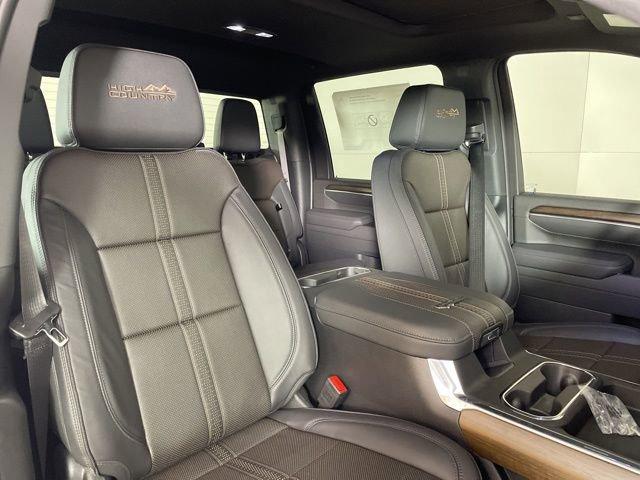 2025 Chevrolet Silverado 3500 HD Vehicle Photo in PHOENIX, AZ 85014-3381