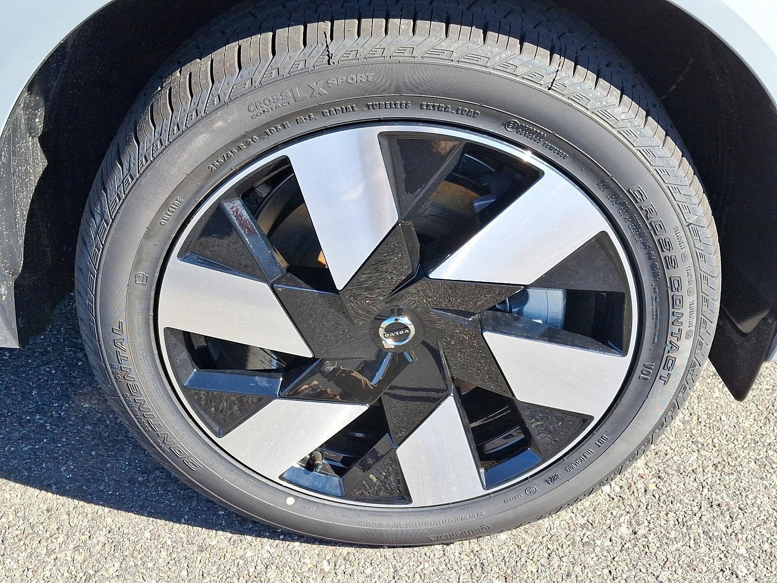 2025 Volvo XC60 Plug-In Hybrid Vehicle Photo in Trevose, PA 19053