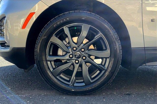 2024 Chevrolet Equinox Vehicle Photo in TOPEKA, KS 66609-0000