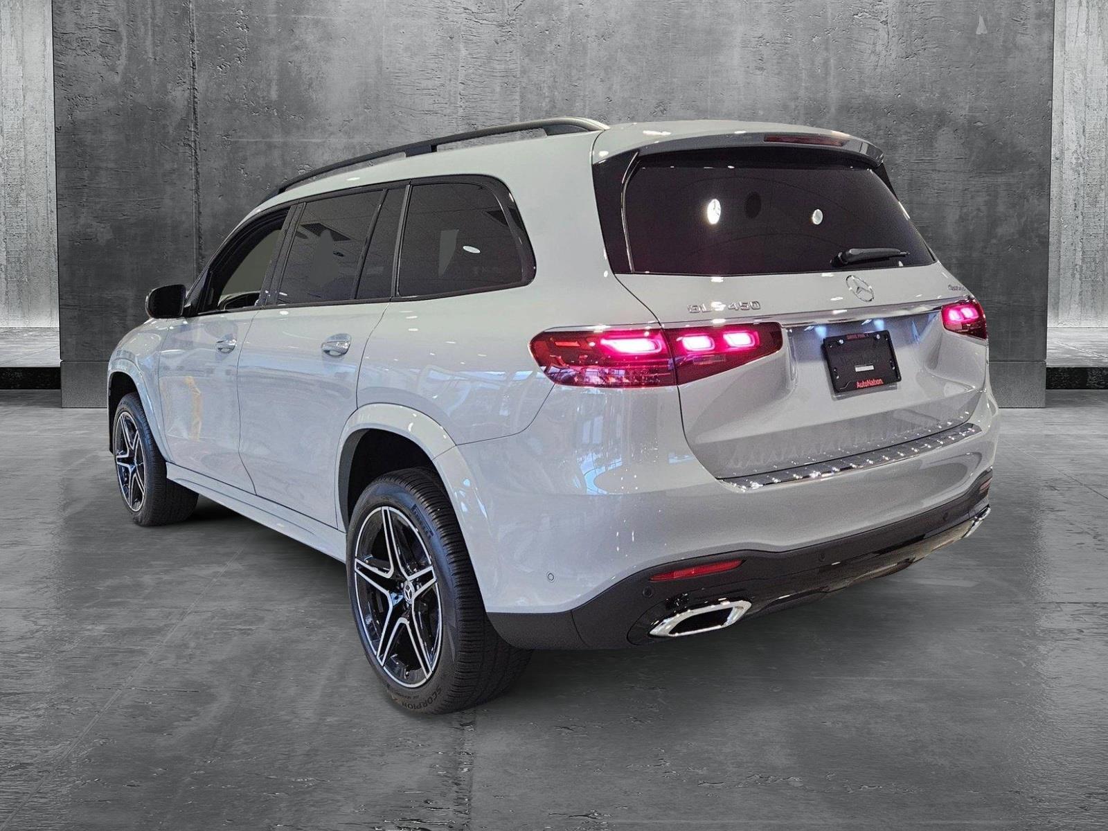 2025 Mercedes-Benz GLS Vehicle Photo in Coconut Creek, FL 33073