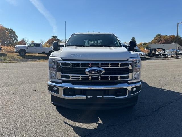 2023 Ford Super Duty F-350 DRW Vehicle Photo in Webster, MA 01570-1415