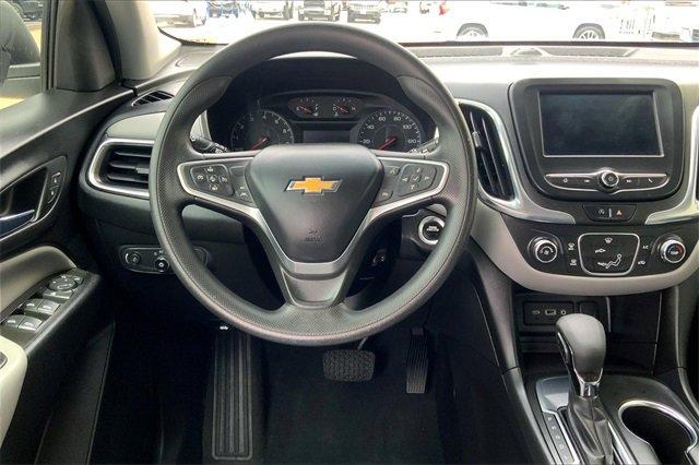 2022 Chevrolet Equinox Vehicle Photo in TOPEKA, KS 66609-0000