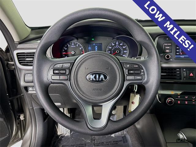 2017 Kia Optima Vehicle Photo in Puyallup, WA 98371