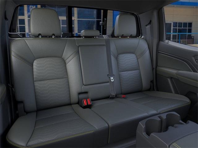 2025 Chevrolet Colorado Vehicle Photo in ENGLEWOOD, CO 80113-6708