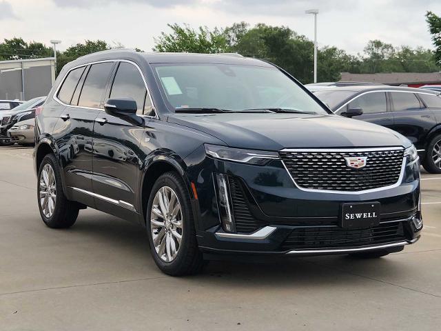 2025 Cadillac XT6 Vehicle Photo in HOUSTON, TX 77079