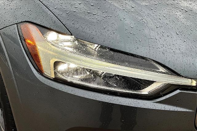 2020 Volvo XC60 Vehicle Photo in Grapevine, TX 76051