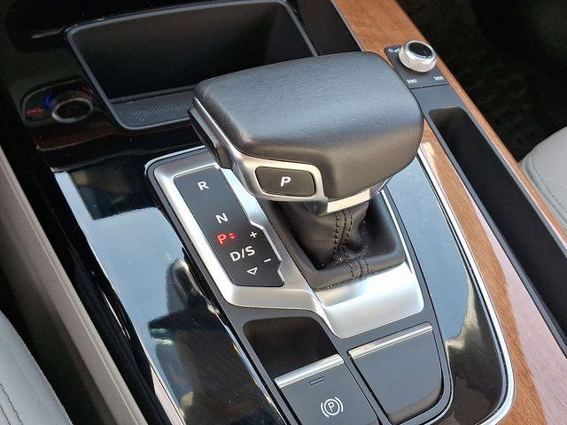 2021 Audi Q5 Vehicle Photo in DANBURY, CT 06810-5034