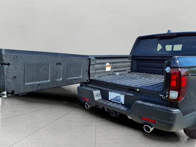 2025 Honda Ridgeline Vehicle Photo in Oshkosh, WI 54904