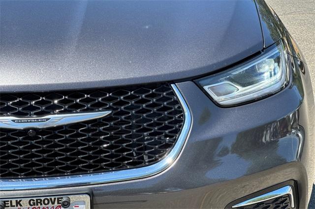 2023 Chrysler Pacifica Vehicle Photo in ELK GROVE, CA 95757-8703