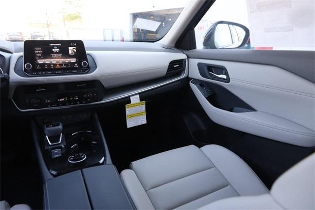 2025 Nissan Rogue Vehicle Photo in Hazelwood, MO 63042