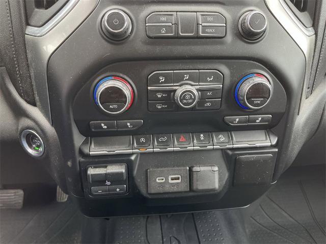 2019 Chevrolet Silverado 1500 Vehicle Photo in TULLY, NY 13159-3159