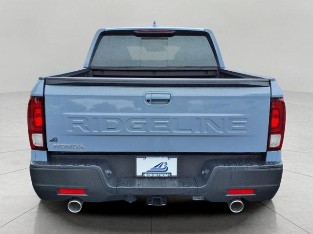 2025 Honda Ridgeline Vehicle Photo in Oshkosh, WI 54904