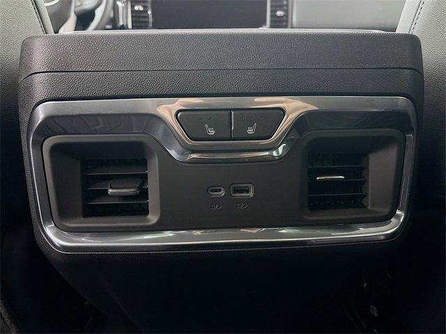 2025 GMC Sierra 3500 HD Vehicle Photo in PUYALLUP, WA 98371-4149