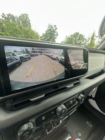 2025 Jeep Wrangler Vehicle Photo in Doylsetown, PA 18901