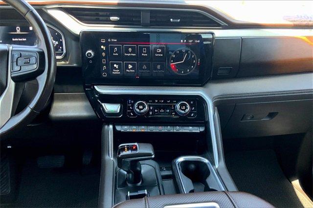 2022 GMC Sierra 1500 Vehicle Photo in TOPEKA, KS 66609-0000