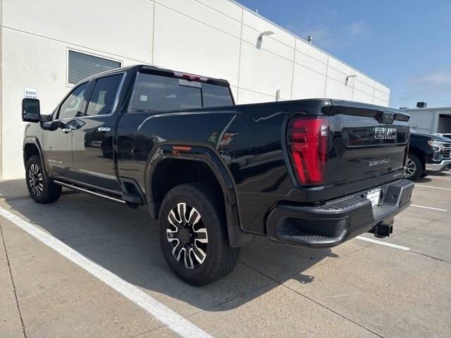 2024 GMC Sierra 3500HD Vehicle Photo in ENGLEWOOD, CO 80113-6708