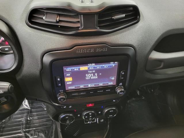 2015 Jeep Renegade Vehicle Photo in OSHKOSH, WI 54904-7811